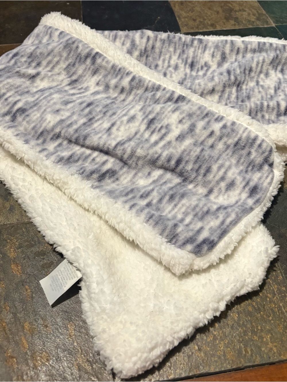 Cozy Faux Shearling Throw Blanket with Patterned Reversible Side